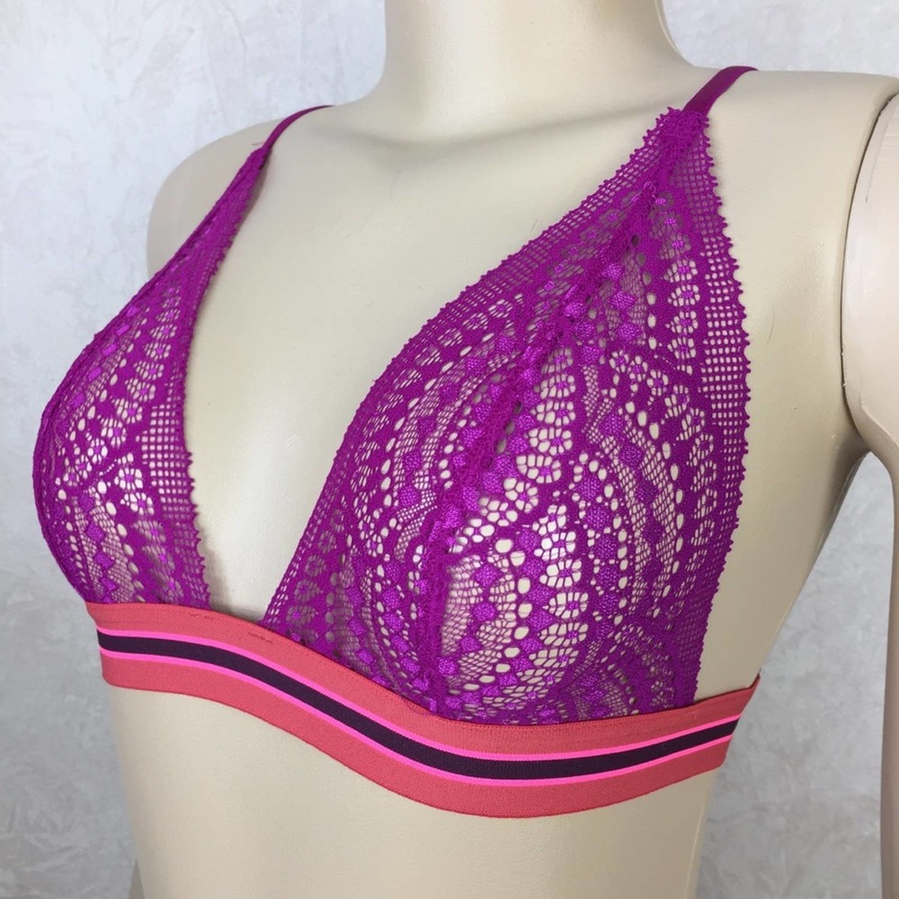 Small Victoria’s Secret Lacy Purple Bralette